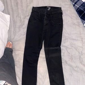 Black skinny jeans, size 4